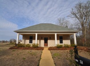 254 Harbour Cv, Tupelo, MS 38801
