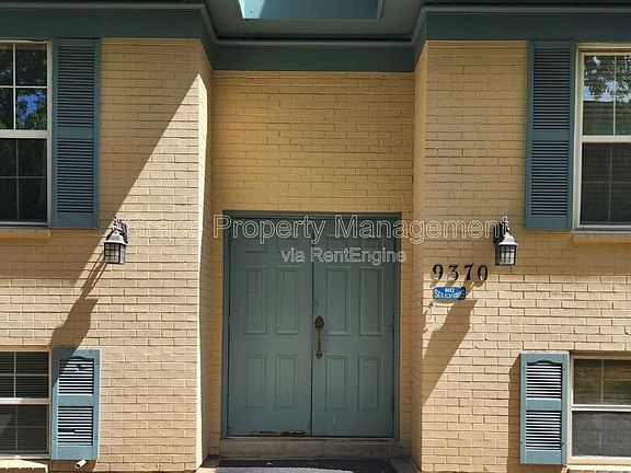 3rd image of 9370 E Girard Ave APT 8