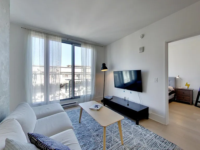1075 Market St #713 — Photo 7