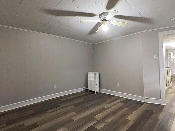 3rd image of 1715 Sanderson Ave APT 3