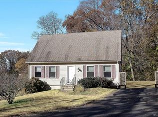 38 High St, Portland, CT 06480
