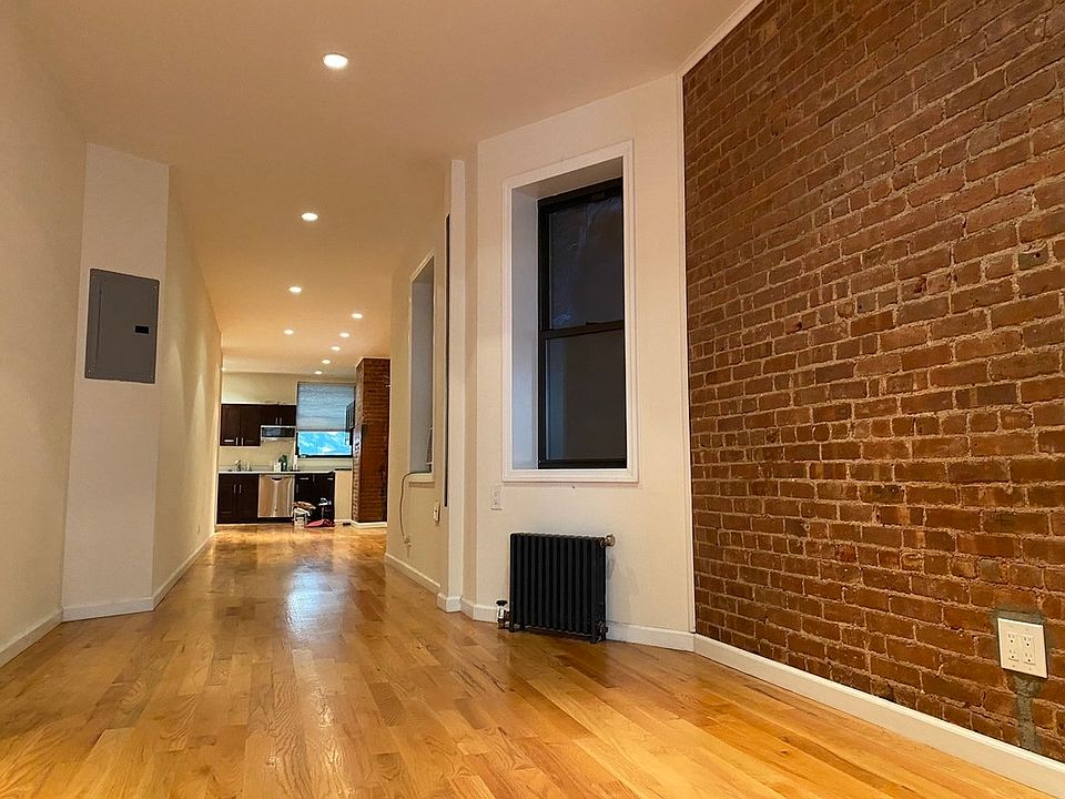 1st image of 323 E 10th St APT 6