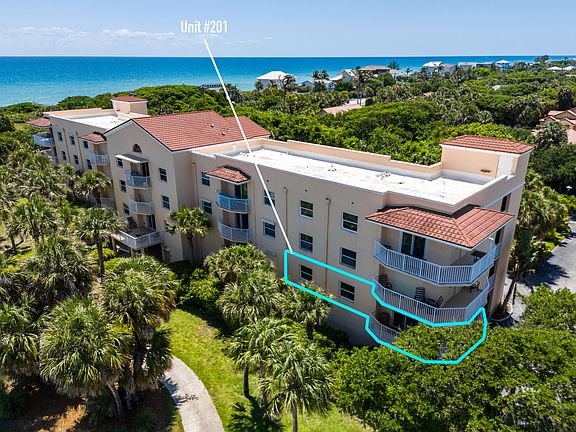 5th image of 110 Whaler Dr APT 201