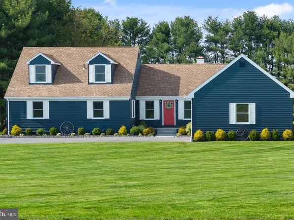 11 Bridge Rd, Lumberton, NJ 08048