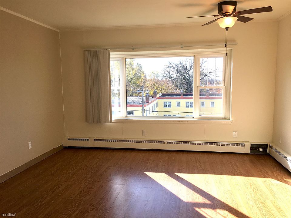 2040S 306 LR Windows
