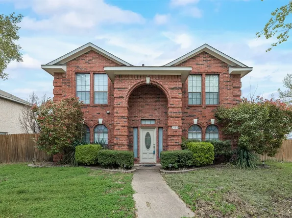 2102 Dana Dr, Rowlett, TX 75088