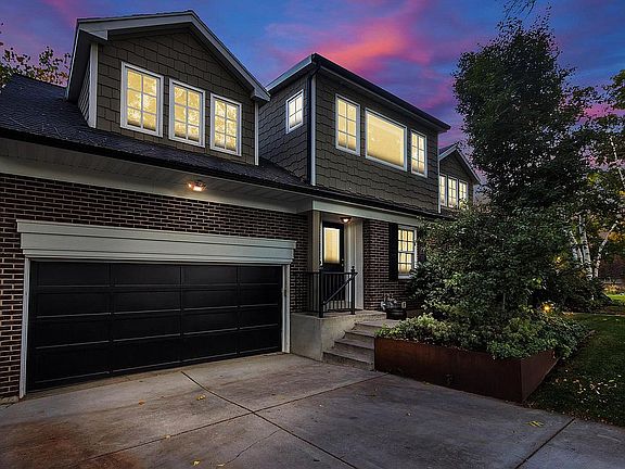 3rd image of 1948 E Claremont Way