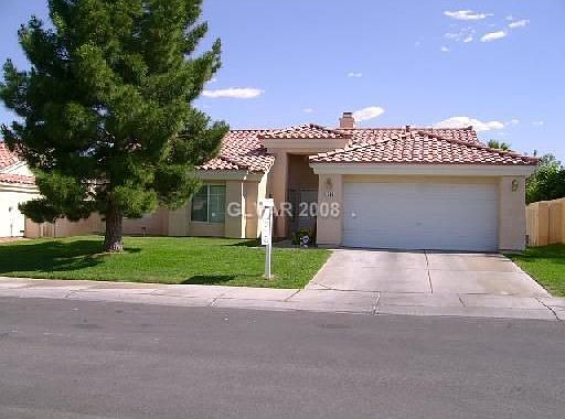 1st image of 8309 Divernon Ave