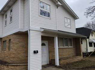 34610 Sims St APT 2, Wayne, MI 48184