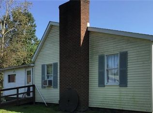 1300 S Neshannock Rd, Hermitage, PA 16148