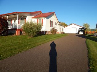 115 Reinhart Dr, Shell Lake, WI 54871