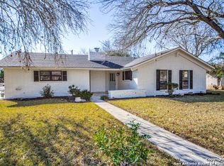 135 Creekside Dr, Boerne, TX 78006