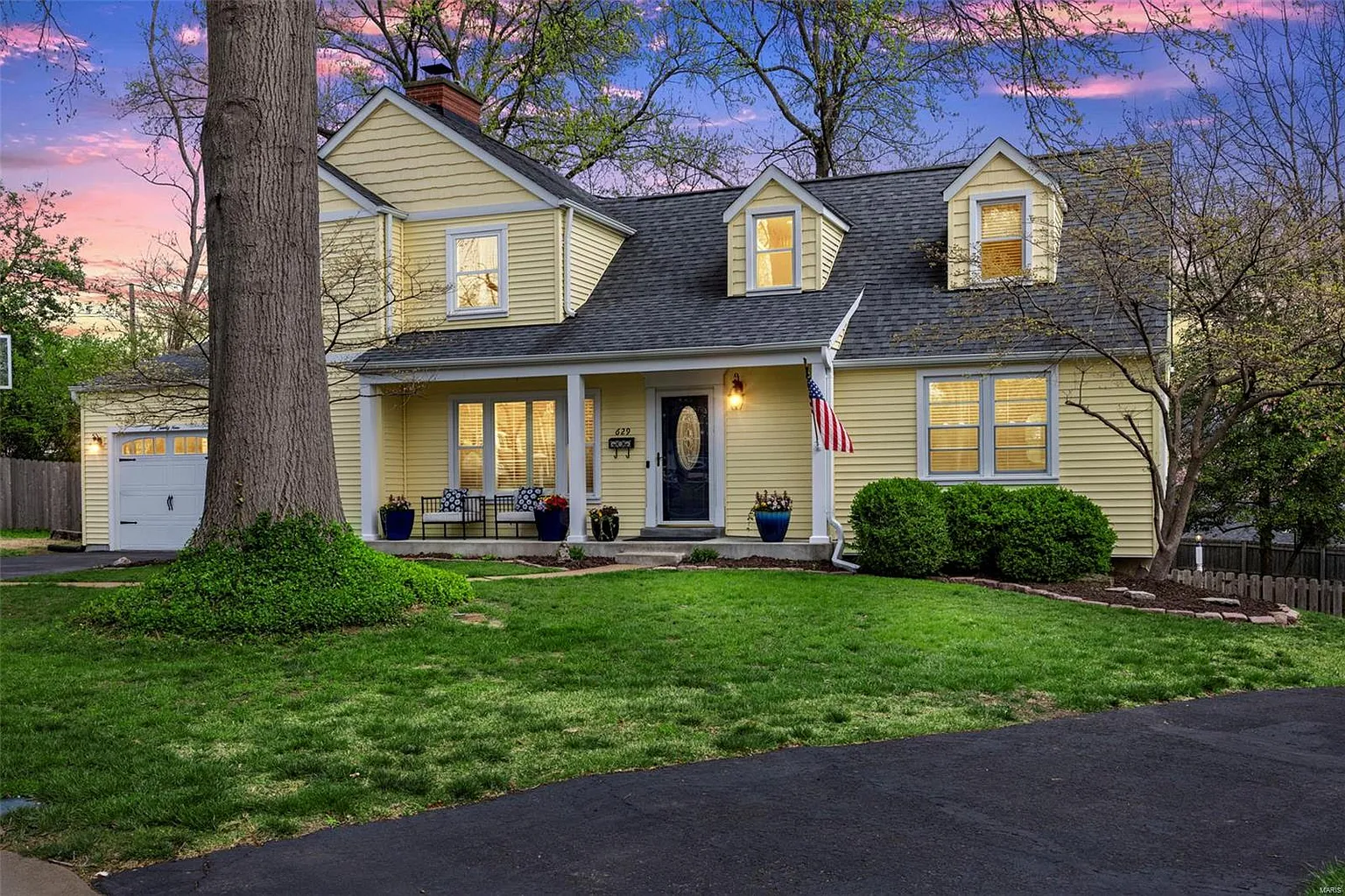 629 Meadowridge Ln photo 1