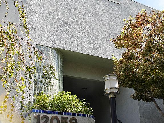 Picturesque entryway to controlled-access building