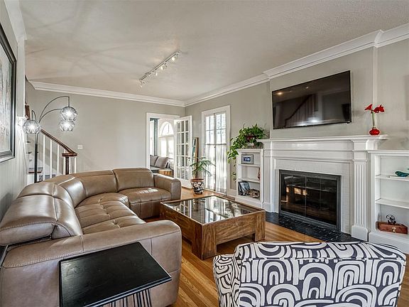 5th image of 507 Chautauqua Ave