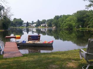 12116 Kingfisher Rd, Crown Point, IN 46307