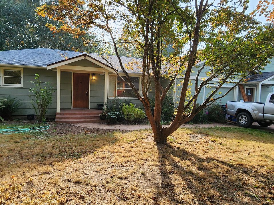 1st image of 2109 Bush Ave NW #A