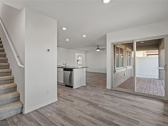 5th image of 1716 Sandia Rock Ave