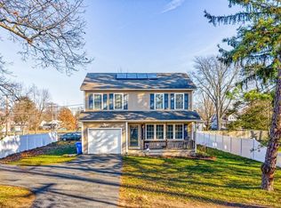 185 Ambrose St, Springfield, MA 01109