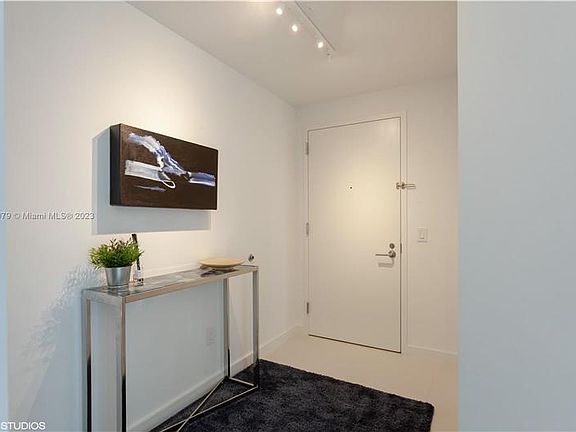 2nd image of 501 NE 31st St #2406