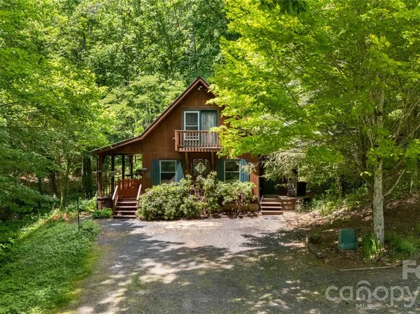 8 Westward Way, Bakersville, NC 28705