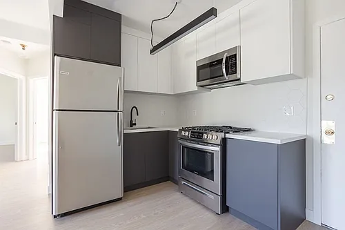 Floor plan 303