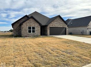 108 Clearwater Dr, Brookland, AR 72417