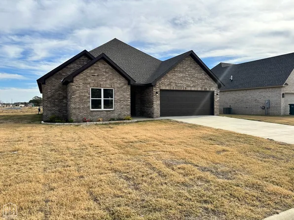 108 Clearwater Dr, Brookland, AR 72417