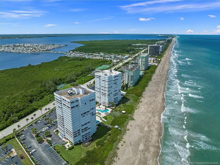 9960 S Ocean Dr #Penthouse 5 — Photo 9