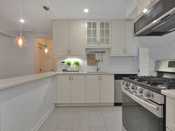 4th image of 212-08 75th Ave #4E