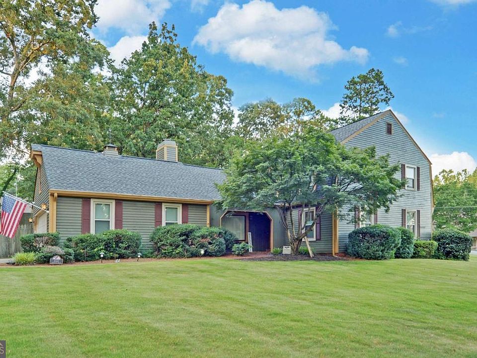 1st image of 3341 Edgewood Cir