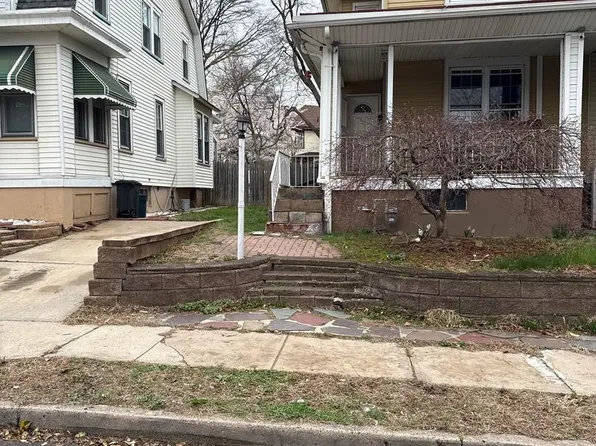 22 Mervine Pl, Hamilton, NJ 08609