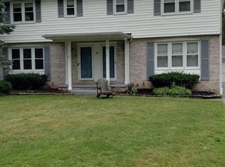 20 Jack Rd, Williamsville, NY 14221