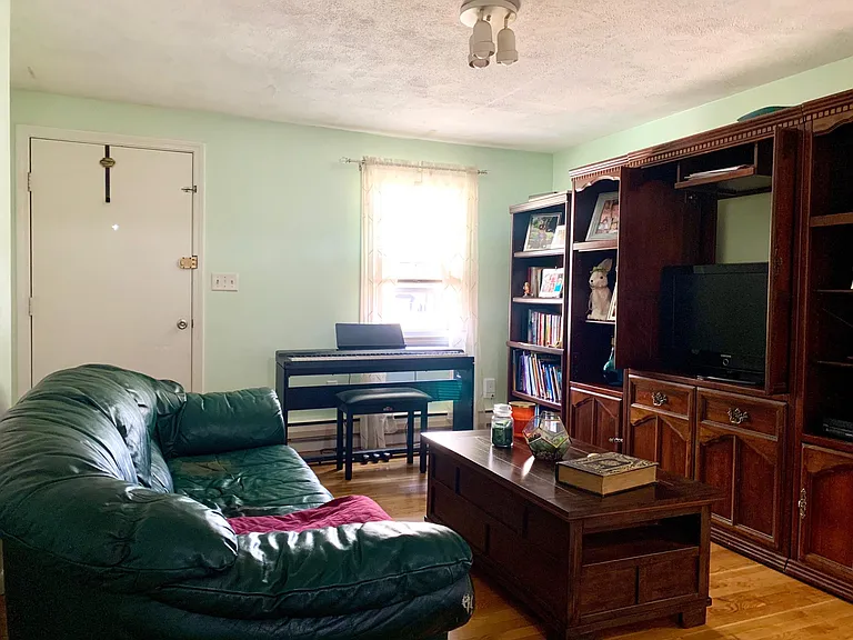 69 Bridges Street Ext #A — Photo 9