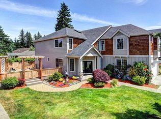 1011 196th Pl SW, Lynnwood, WA 98036