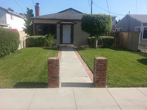 950 W Almond Ave Photo 1
