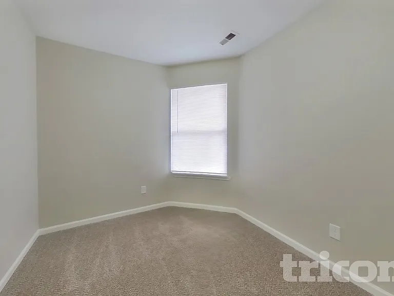 5314 Cliff Ridge Dr — Photo 10