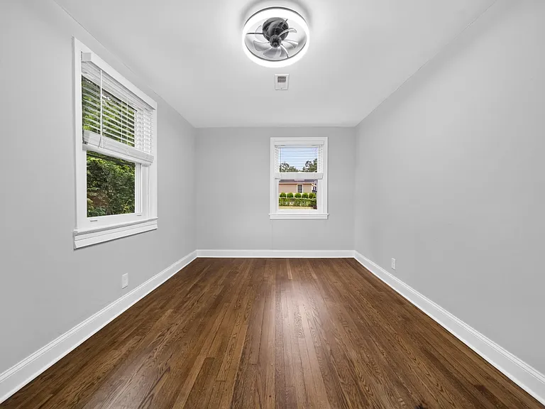 2209 Lindell Ave — Photo 38