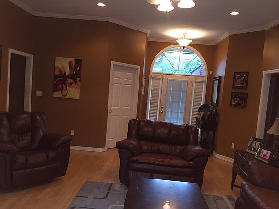 Living room front entrance 
