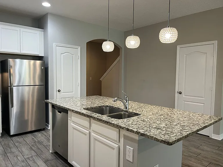 11950 Sands Cv — Photo 5
