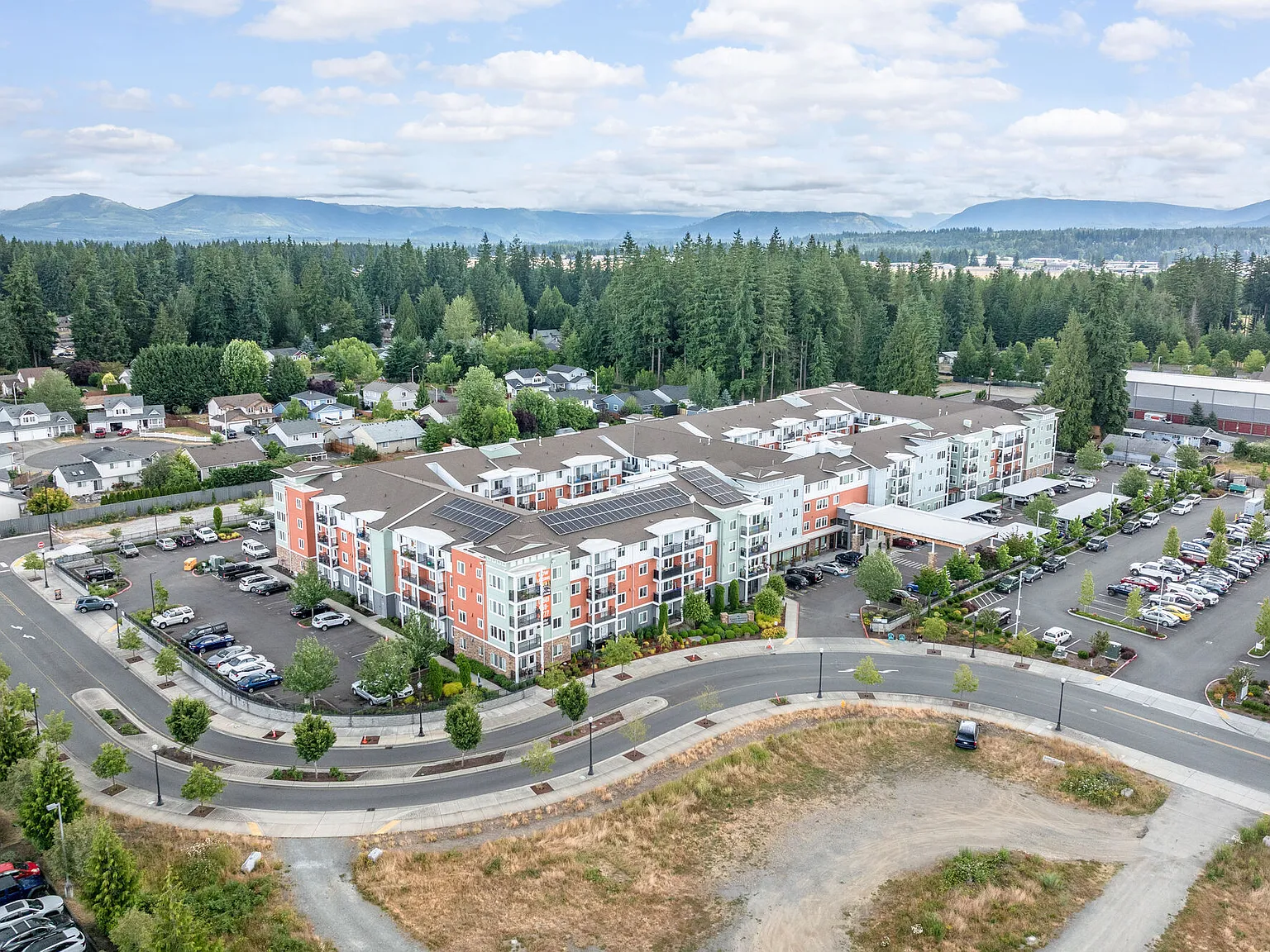 Cedar Pointe — Photo 3