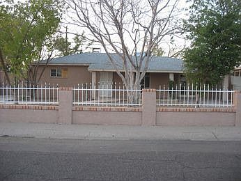 1st image of 2818 W Glenrosa Ave