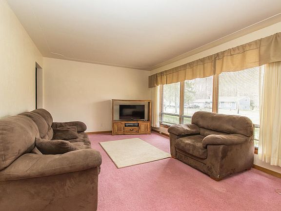 2nd image of 7535 Anway Dr