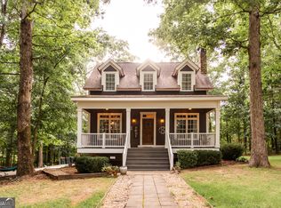 633 Duncan Rd, Oxford, GA 30054