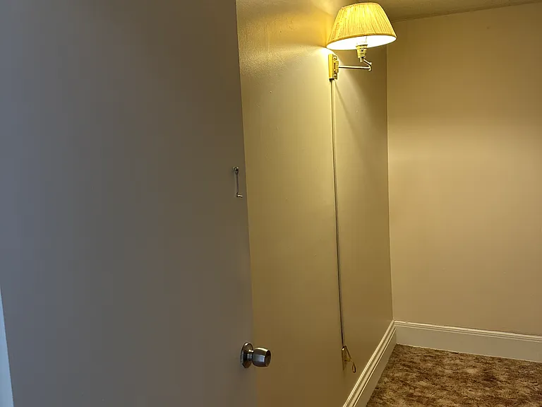 8 Chatham St #8 — Photo 11