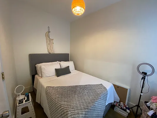 Rented by Mdays Realty | media 30