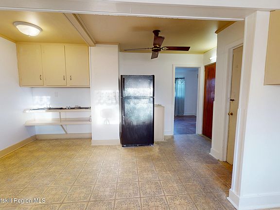 3rd image of 50 Kings Road