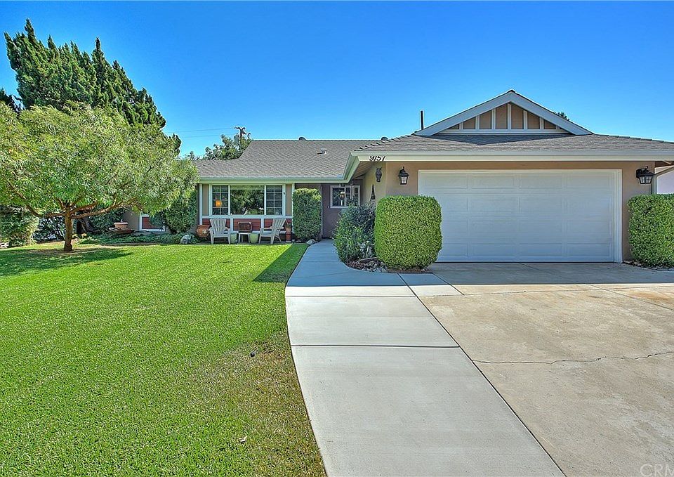 1st image of 9157 La Grande St