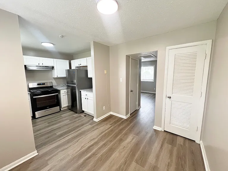 Woodview Townhomes — Photo 15
