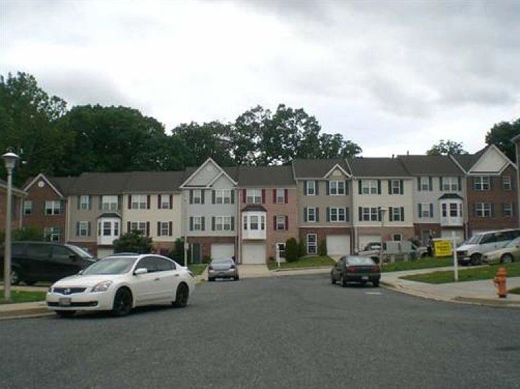 2nd image of 2708 Cylburn Meadows Ct